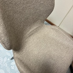 テーブル、椅子セットの画像