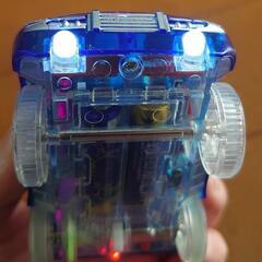 ハムリーズ限定 グロウ・イン・ザ・ダーク 　アクション・トラックス　車　カーの画像