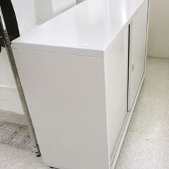 スチール書庫 幅120×高80cm 引戸 鍵付き 横長収納庫 キャビネット 事務用 オフィス家具 引違い 札幌市北区屯田の画像