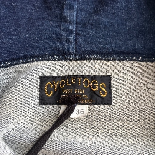 ウエストライド　薄めのパーカー　size36