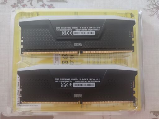 CORSAIR DDR5-6000MHz VENGEANCE RGB DDR5シリーズ Intel XMP メモリキット 32GB ブ