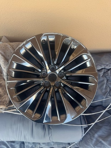 LS500純正オプションスパッタリング ホイール