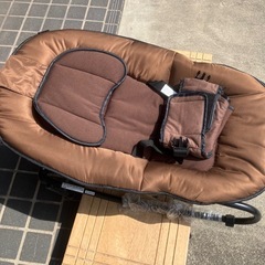 赤ちゃん用バウンサーの画像