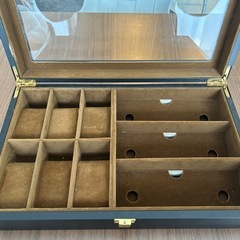 時計　眼鏡ケースの画像