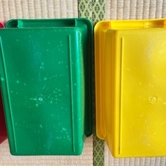 絵本ラック　おもちゃ収納棚の画像