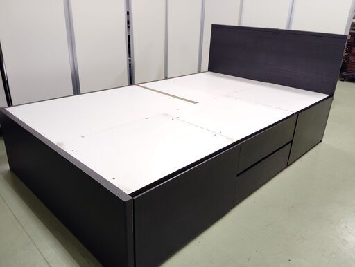 セミダブルベッド 組立設置付 国産 棚・コンセント付き収納ベッド Fleder フレーダー