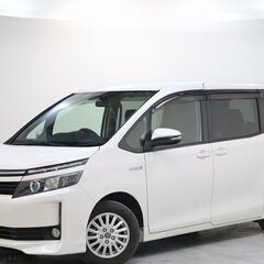 【ローン審査通過率95％！ローンお任せください！】トヨタ ヴォク...