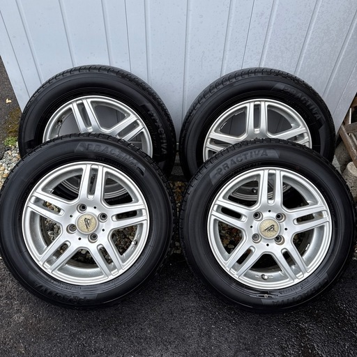 ホンダフィット夏タイヤ