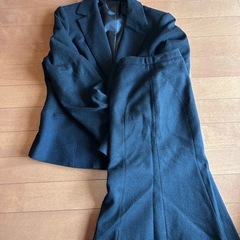 ジャケット、スカート
