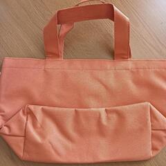 【新品】ランチバッグ　ポケット付き　KLIPPANの画像