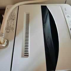 洗濯機、レンジ、ケトル、カーテン、ドライヤー