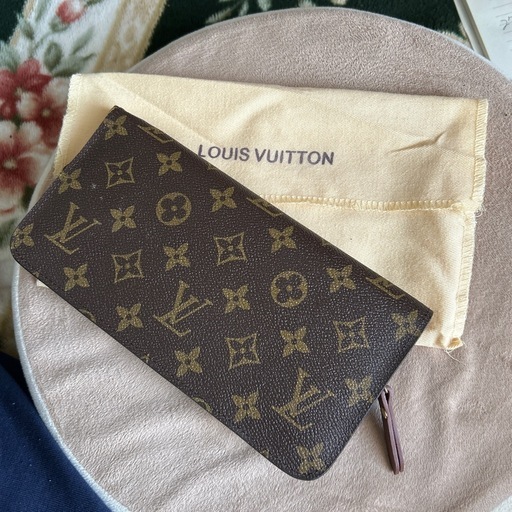 ブランド長財布