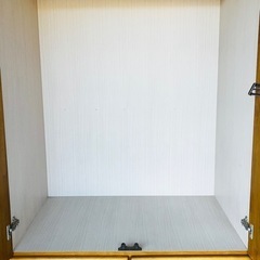 木製の戸棚2つの画像