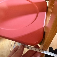 木の子供椅子　2個セットの画像