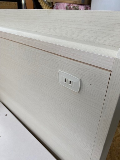 ニトリ シングルベッドフレーム 収納付き ホワイト