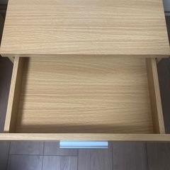 キャスター付きキャビネットの画像