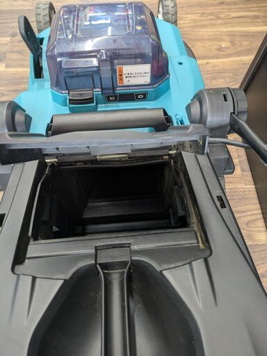 【中古】マキタ　充電式芝刈機　MLM432D　18V＋18V　430ｍｍ　本体のみ【ハンズクラフト熊本けやき通り店】【店頭取引限定】