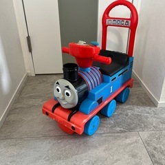 機関車トーマス　乗り物