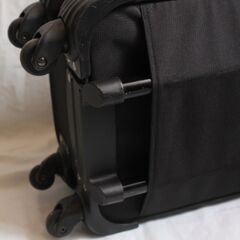 黒色　スーツケース　中型　2泊３日程度の画像