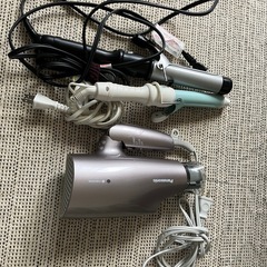 【取引中】ヘアドライヤー・ヘアアイロン　3点