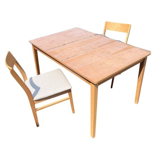 【まとめてお得】ニトリ　ダイニングテーブル　椅子二脚　マット付き　セット　まとめ　新生活