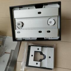 新品未使用品　室内用物干しワイヤー　アマ◯ンで2480円の画像