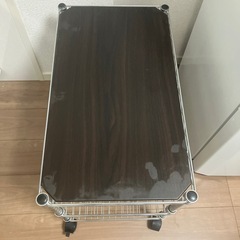 キャスター付きスチールラックの画像