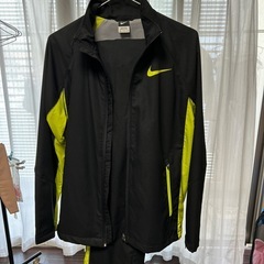 ナイキスポーツウェアサイズXXL上下セット美品