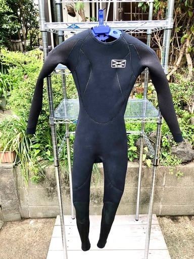 MAXIM ウエットスーツ サーフィン 穴有り レディース 真夏用 MAXIM ウエットスーツ サーフィン 穴有り レディース 真夏用