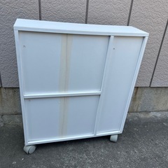 引き出せるカラーボックス　の画像