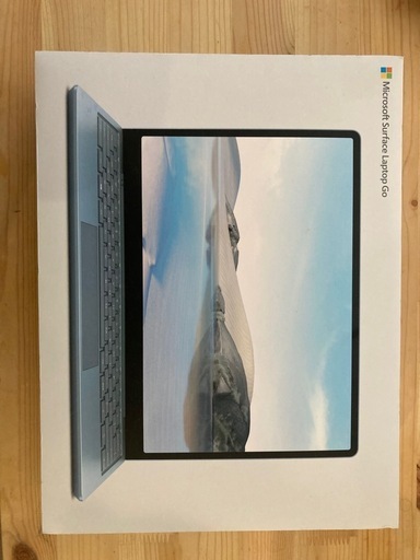 Surface Laptop go 使用4回のみ