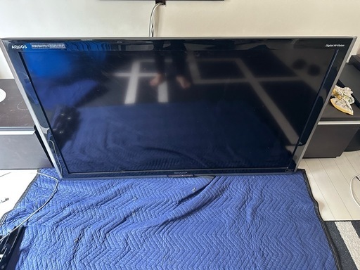 60インチ液晶テレビ　シャープAQUOS LC-60LX1　