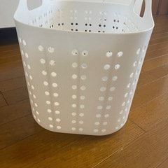 取引中　ニトリ　ランドリーバスケット　美品の画像