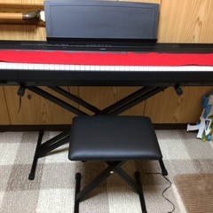 YAMAHA P-115電子ピアノ　スタンド&椅子セット　キーカバー赤色の画像