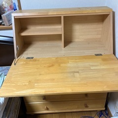 本日無料！勉強机　ドレッサー　タンス　チェストの画像