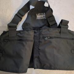 リトルプレゼンツ クラシックベスト オリーブグレーの画像