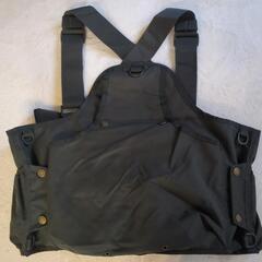 リトルプレゼンツ クラシックベスト オリーブグレーの画像