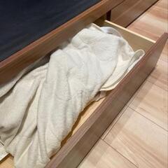 ダブルベッド　マットレスの画像