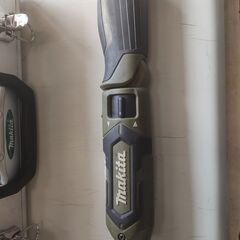 ジャングル×2大型良品館　インパクトドライバー　マキタ　makita　TD022D　充電式　ペン型　バッテリー1個　DIY　作業　コンパクトサイズ　和泉市の画像