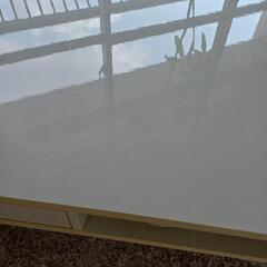 引渡し予定・確定済【IKEA】 TOFTERYD （トフテリード）  コーヒーテーブル  縦95cm*横95cm*高さ30㎝の画像