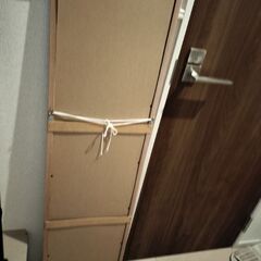 鏡　上部の枠　外れていますの画像
