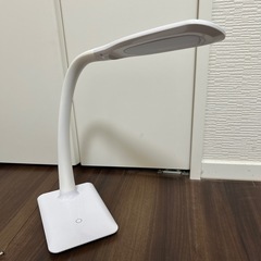 オーム電気　デスクライト　照明