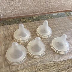 哺乳瓶の乳首　ピジョン　Pigeon　授乳　の画像