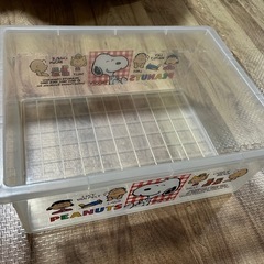スヌーピー収納ケースの画像