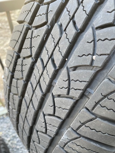 走行500キロ程度265/65r17ミシュラン夏タイヤホイール付きパジェロ　プラド等