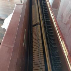 YAMAHA木製グランドピアノの画像