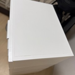 ホコリが入りにくいチェスト ワイド4段 ホワイトの画像