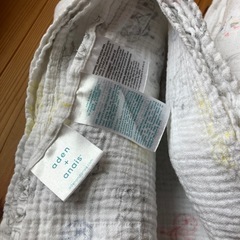 おくるみ aden + anais 4枚の画像
