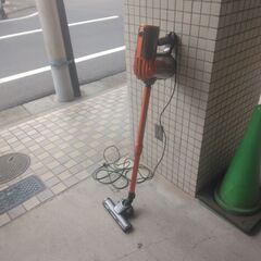 電機掃除機：ステッククリーナーIWOLY：色相：茶：の画像
