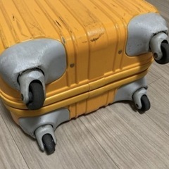 【スーツケース】オレンジ色の画像